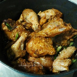 Sri Lankan Chicken Curry